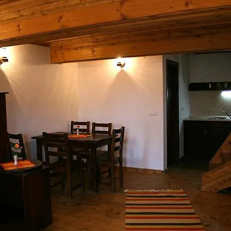 Къща за гости комплекс косовските къщи 3*