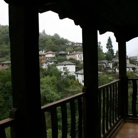 комплекс косовските къщи 3* Косово