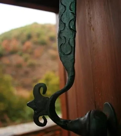 комплекс косовските къщи Къща за гости 3*