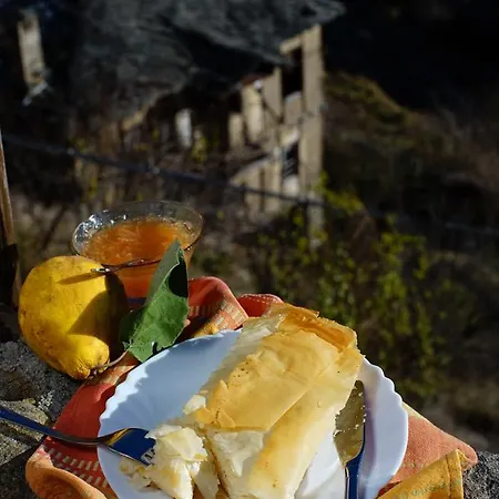 комплекс косовските къщи 3* Косово